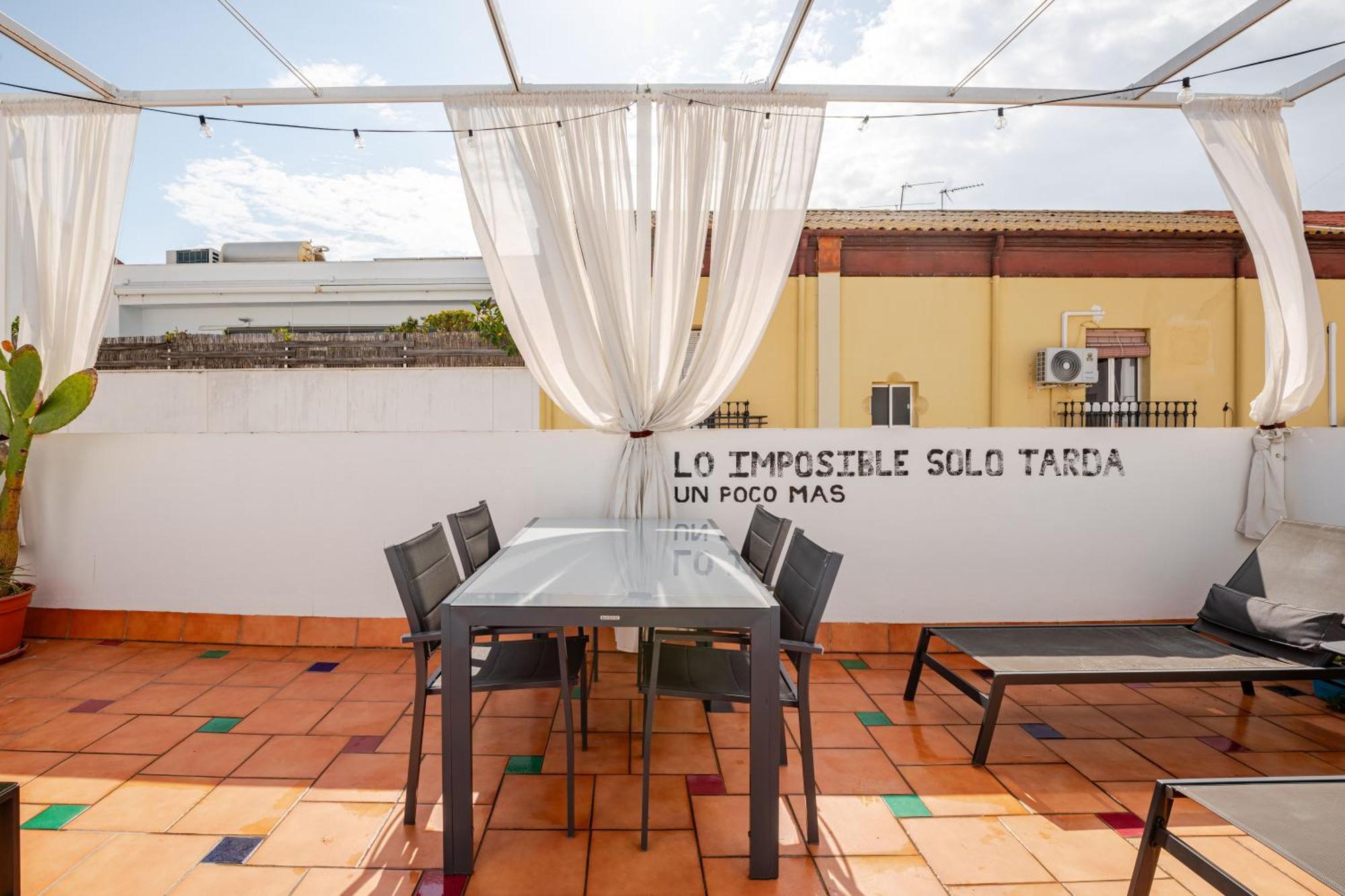 דירות סביליה Atico La Azotea Con Terraza Privada מראה חיצוני תמונה